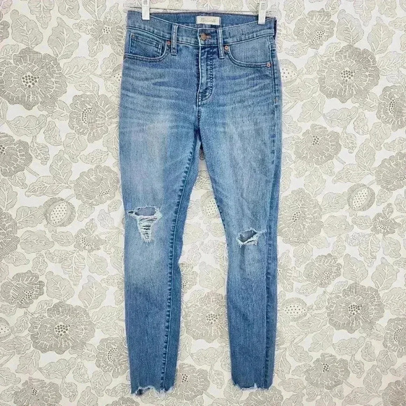 Madewell 9" High rise Skinny Distressed Women's Jeans Raw hem 26 9114 - Picture 1 of 8
